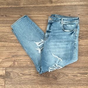 American Eagle Mom Jean